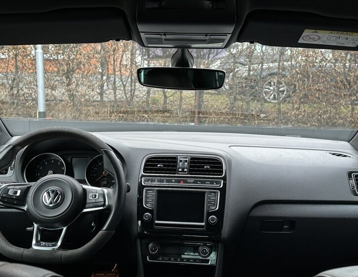 Volkswagen Polo Hatchback 1,8 l 141 kw