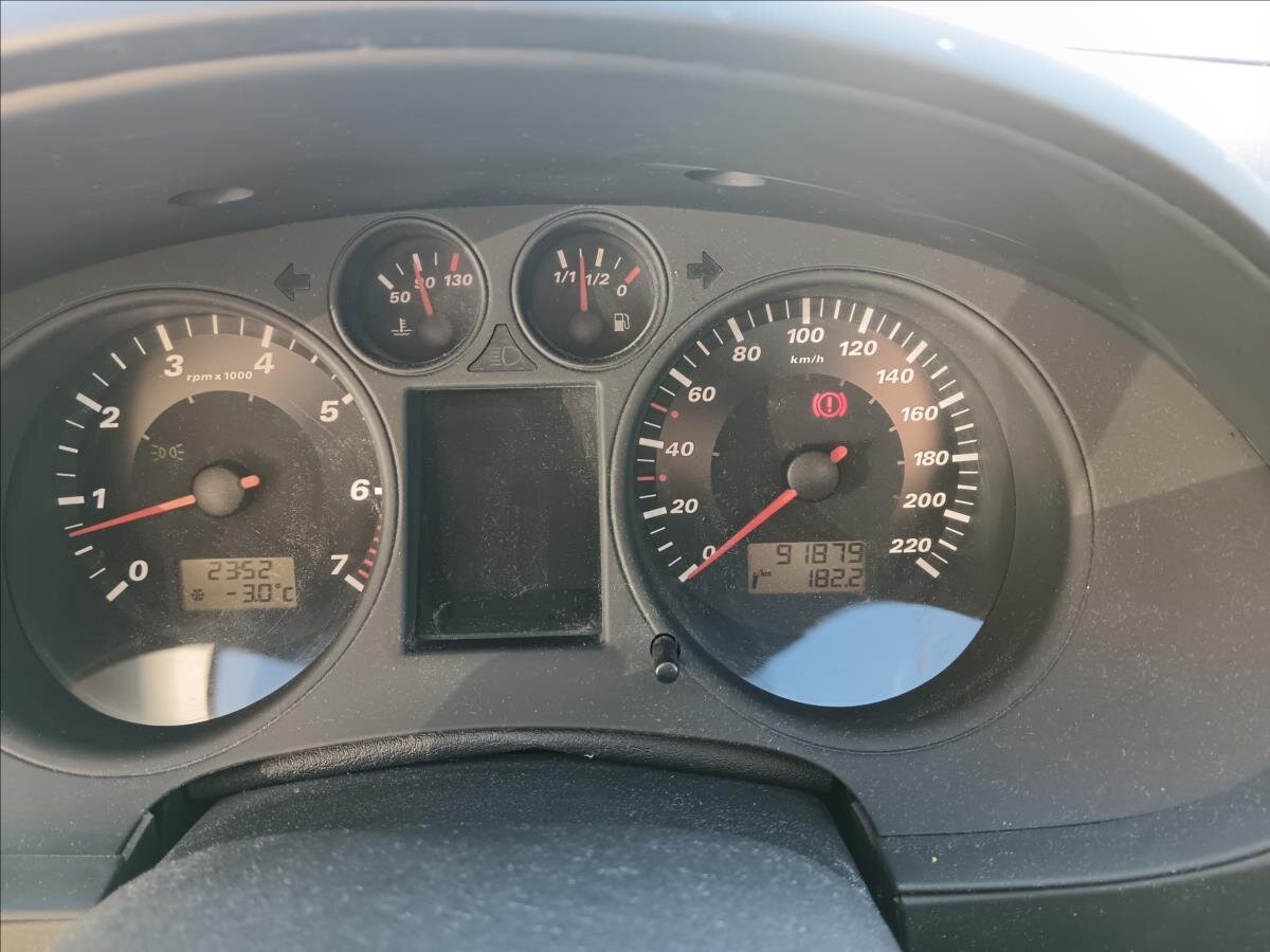 Seat Ibiza Hatchback 1,4 l 55 kw