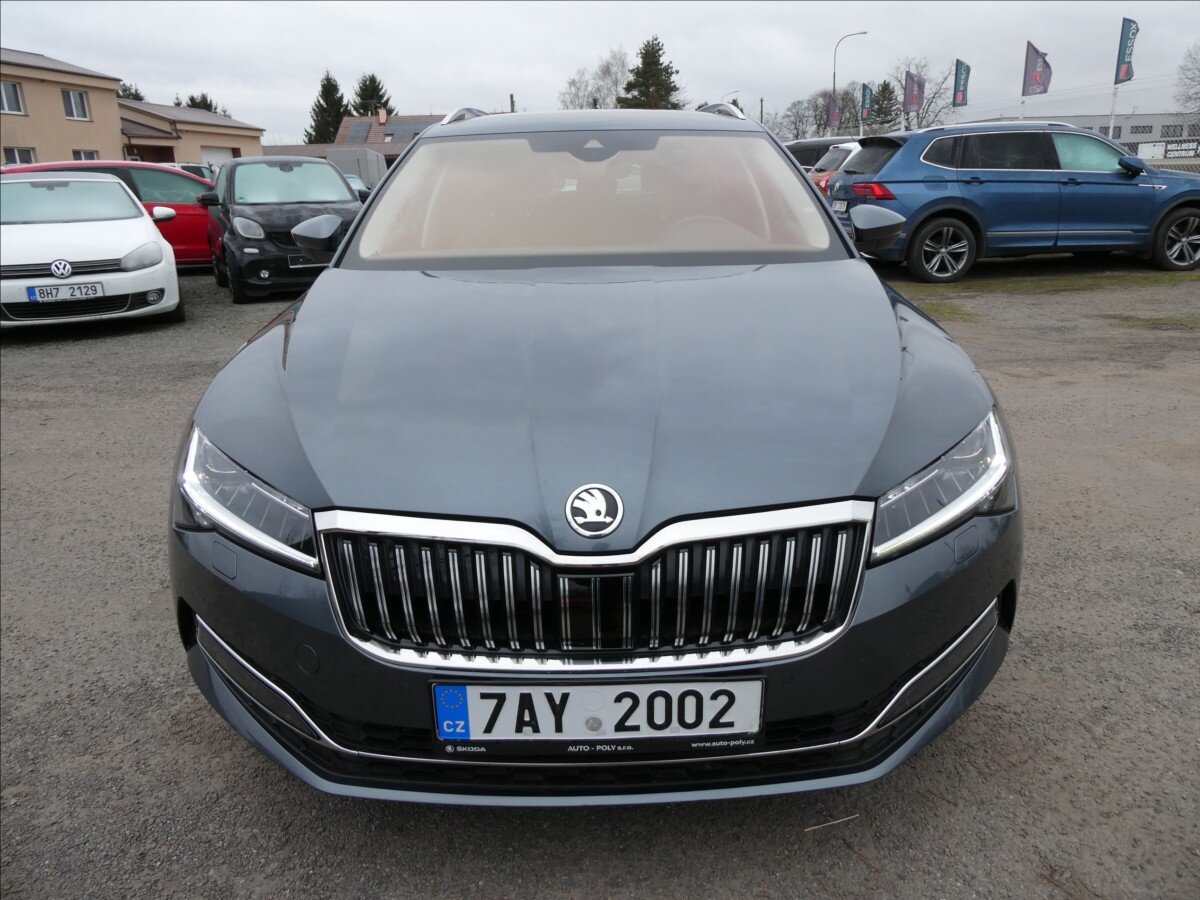Škoda Superb