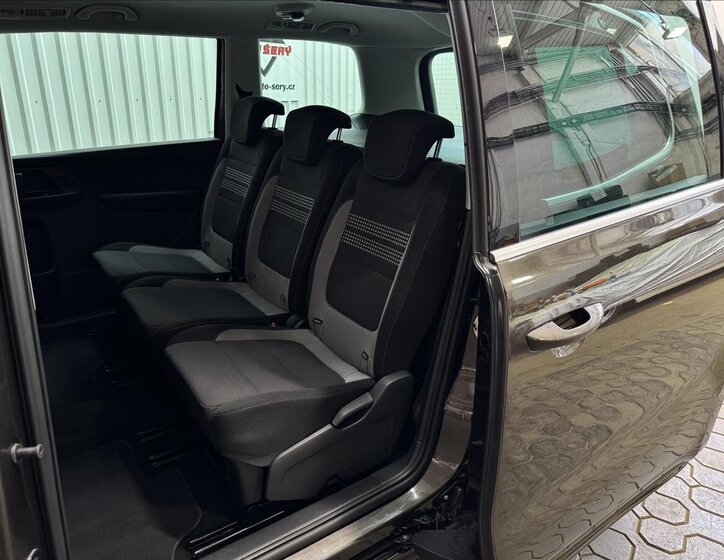 Volkswagen Sharan 32