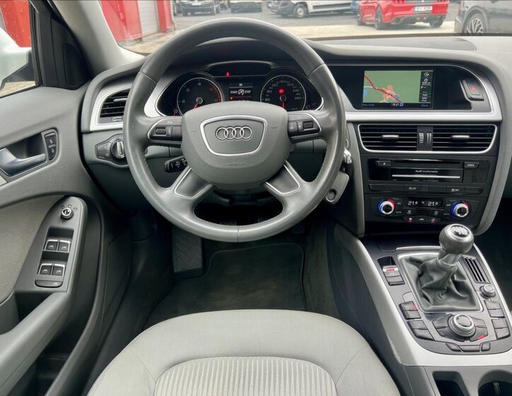 Audi A4 Kombi 2,0 l 100 kw