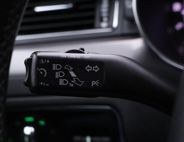 Škoda Superb Kombi 2,0 l 103 kw