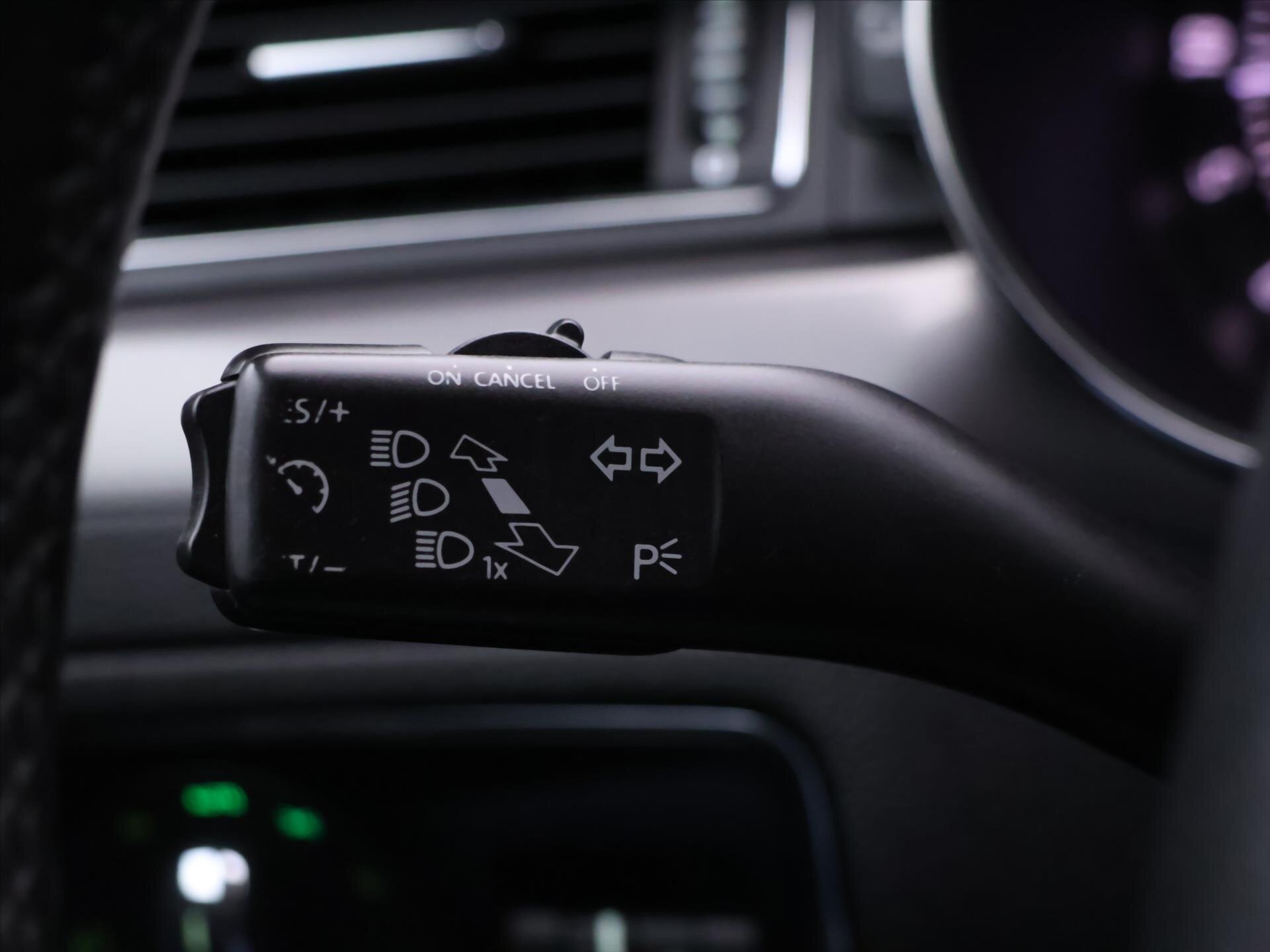 Škoda Superb Kombi 2,0 l 103 kw