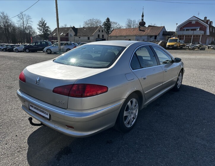 Peugeot 607 5