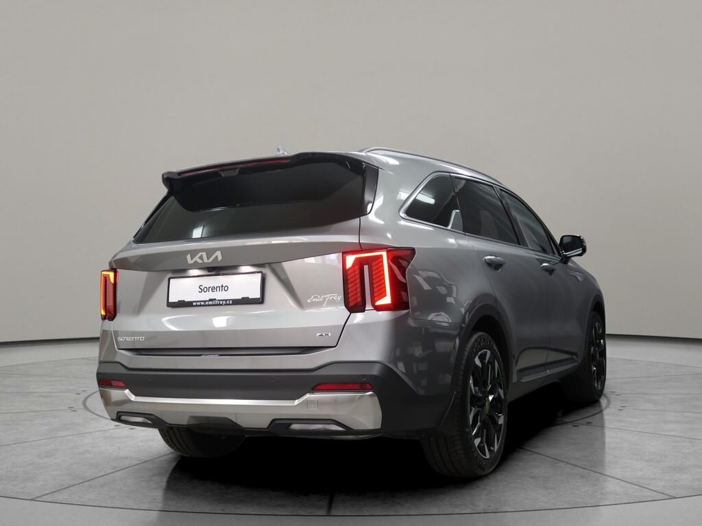 KIA Sorento SUV / Terénní 2,2 l 142 kw