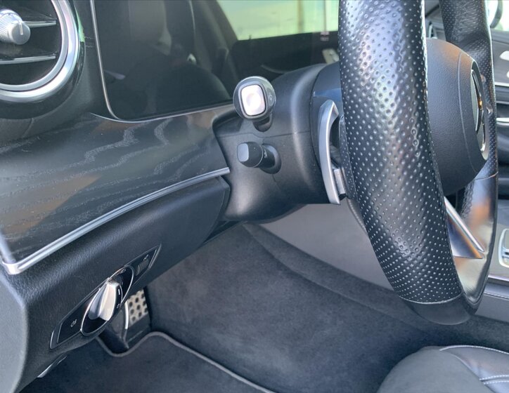 Mercedes-Benz Třídy E 8