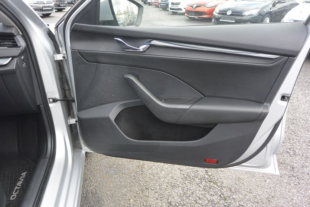 Škoda Octavia Kombi 2,0 l 85 kw