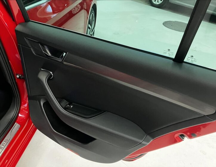 Škoda Superb Kombi 2,0 l 147 kw