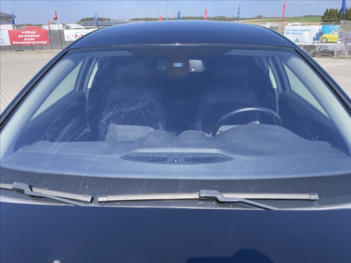 Ford Mondeo Kombi 2,2 l 147 kw