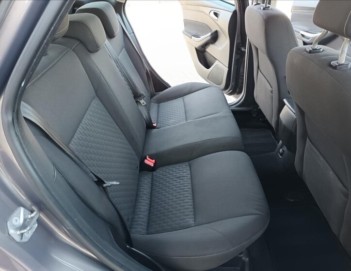 Ford Focus Kombi 998,0 92 kw