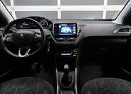 Peugeot 2008 SUV / Terénní 1,2 l 81 kw