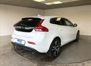 Volvo V40 7