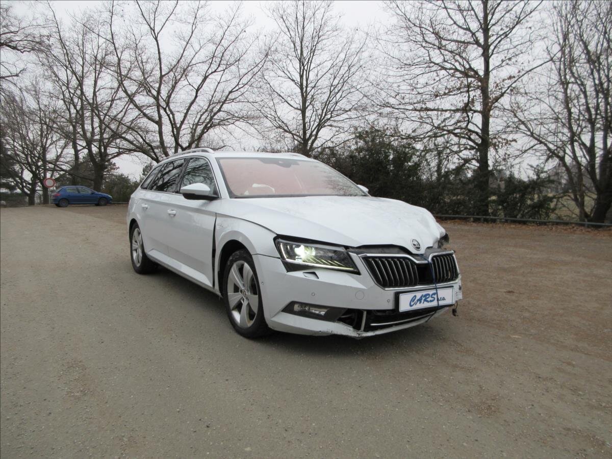 Škoda Superb Kombi 2,0 l 110 kw