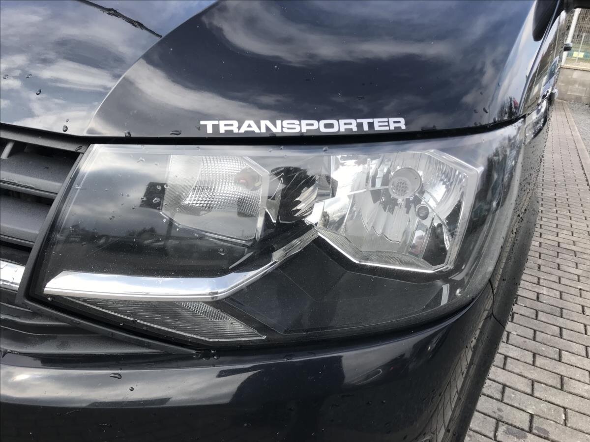 Volkswagen Transporter Kombi 2,0 l 110 kw