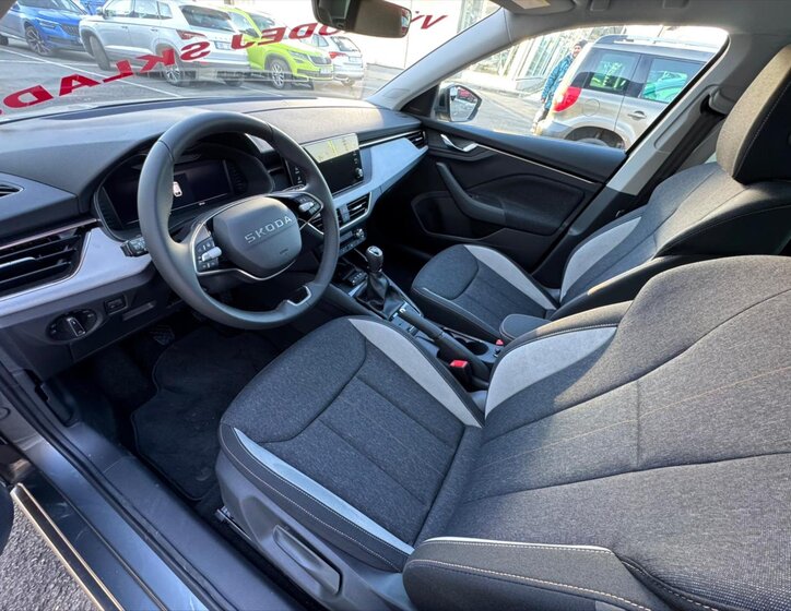 Škoda Scala Hatchback 1,5 l 110 kw