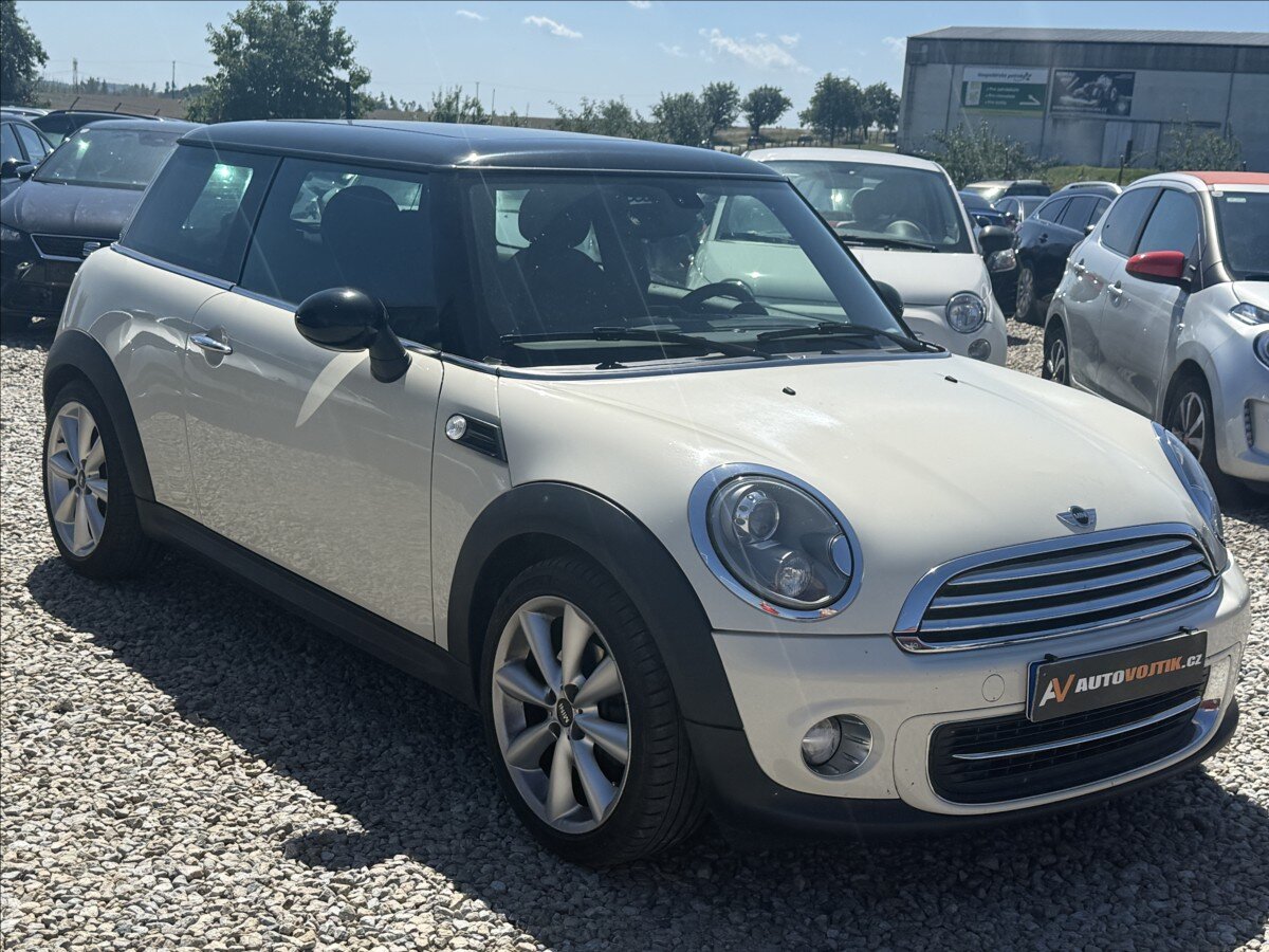 Mini Cooper Hatchback 1,6 l 90 kw