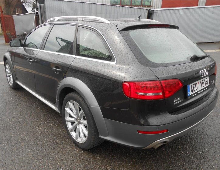 Audi A4 Allroad Kombi 2,0 l 155 kw