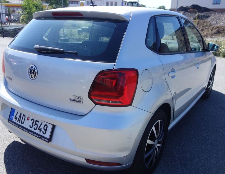 Volkswagen Polo 10