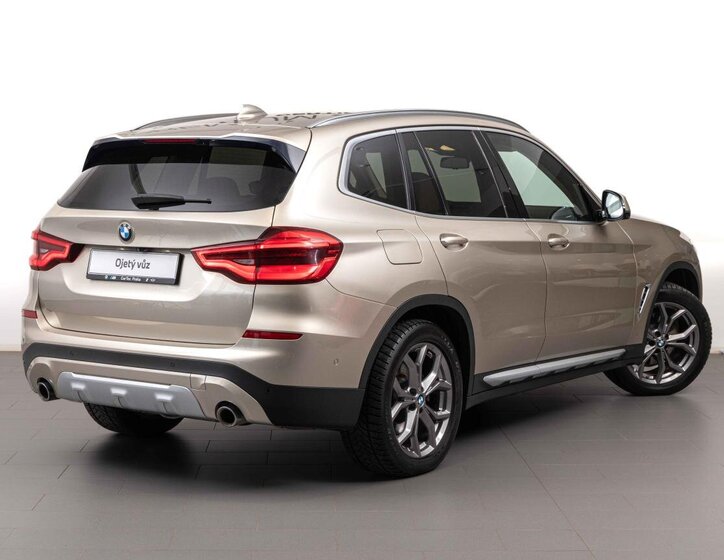 BMW X3 SUV / Terénní 3,0 l 195 kw