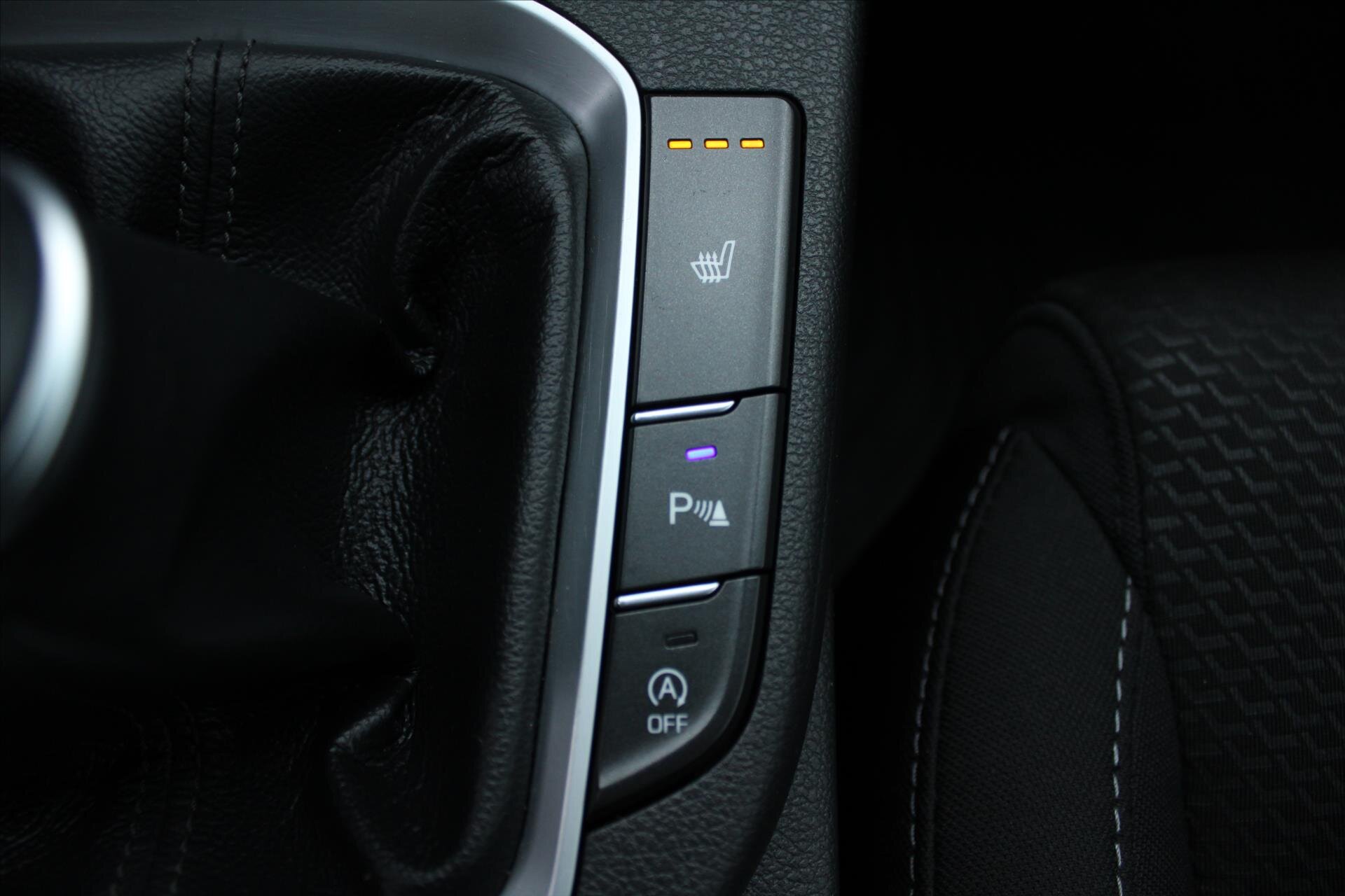 Hyundai i30 Liftback 1,4 l 103 kw