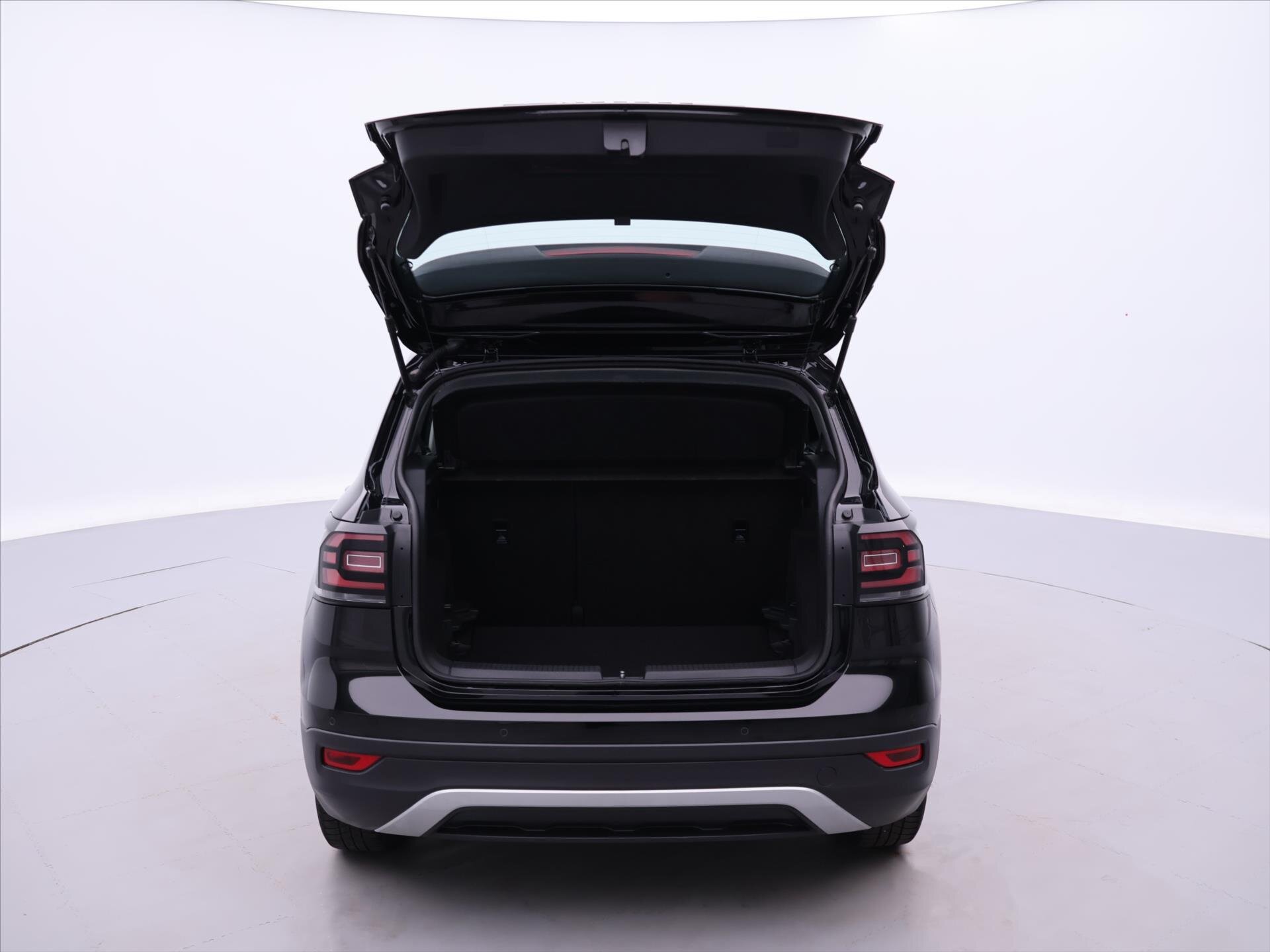 Volkswagen T-Cross SUV / Terénní 999,0 70 kw