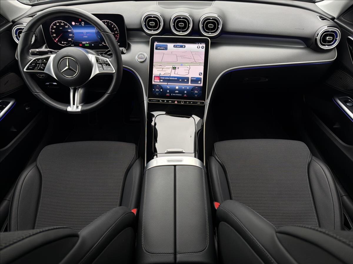 Mercedes-Benz Třídy C Sedan / Limuzína 2,0 l 145 kw