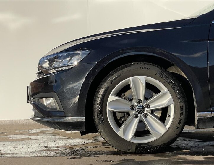 Volkswagen Passat 19