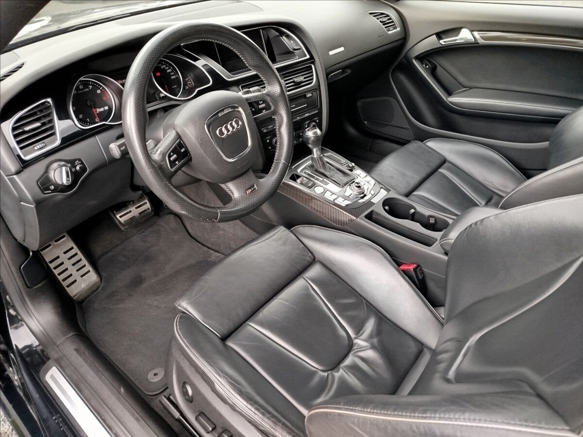 Audi RS 5 Kupé 4,2 l 331 kw