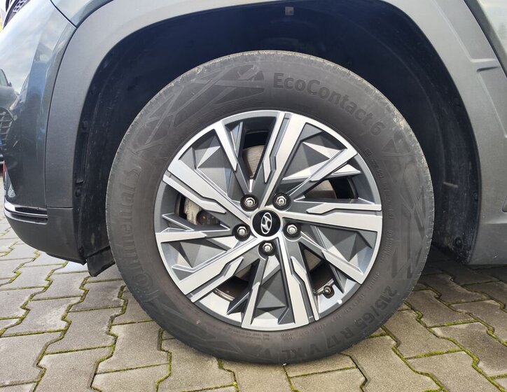 Hyundai Tucson SUV 1,6 l 110 kw
