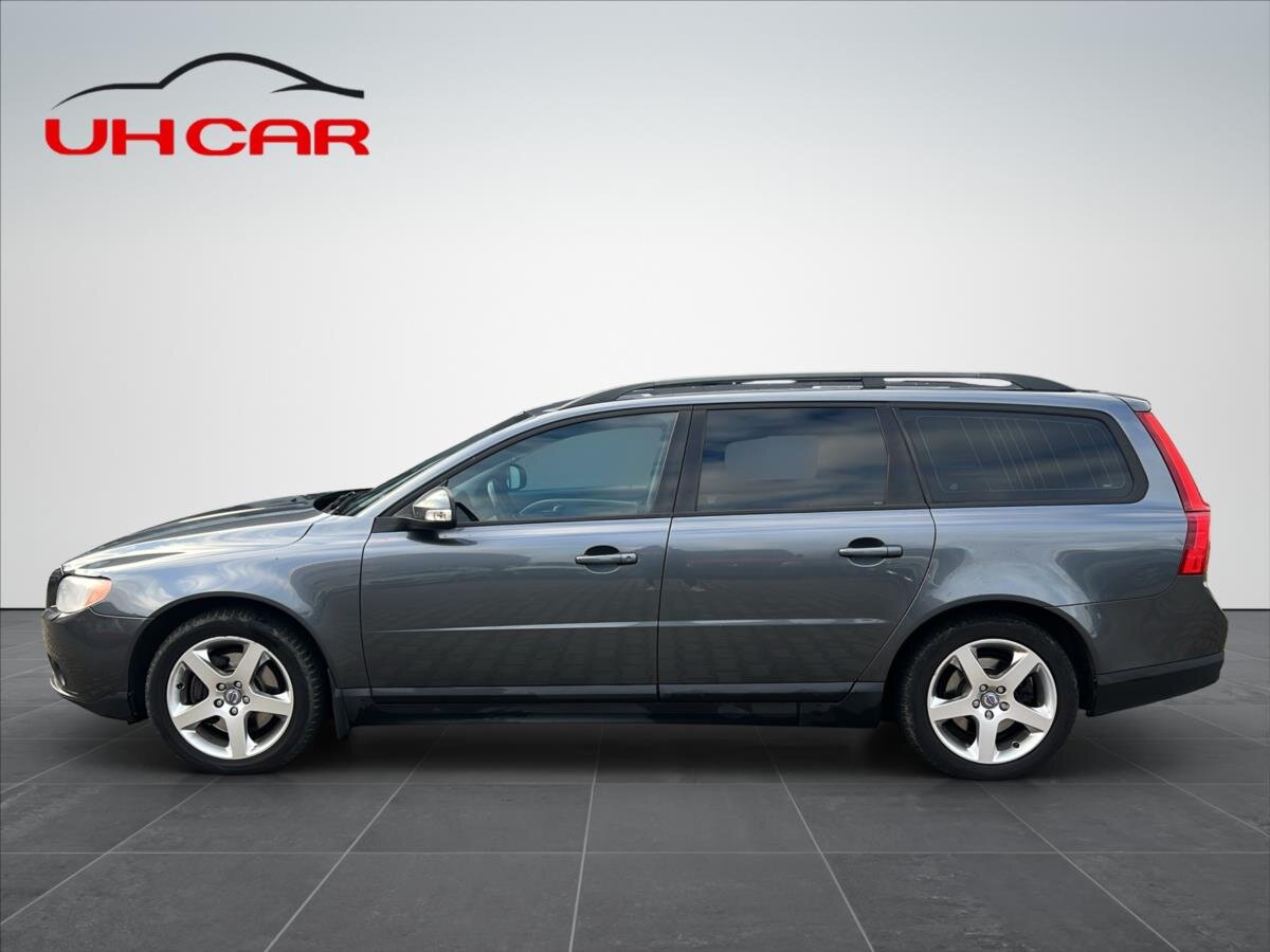 Volvo V70 Kombi 2,5 l 147 kw