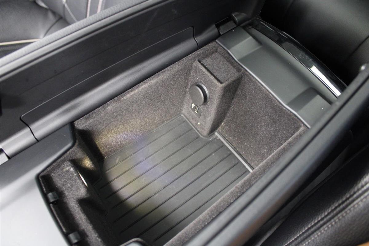 BMW Řada 5 Kombi 2,0 l 140 kw