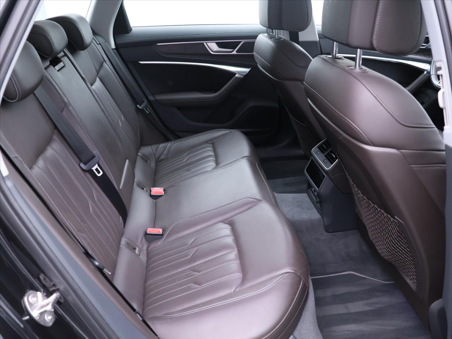 Audi A6 Allroad Kombi 3,0 l 210 kw
