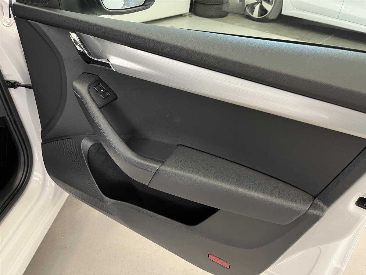 Škoda Octavia Liftback 1,8 l 132 kw