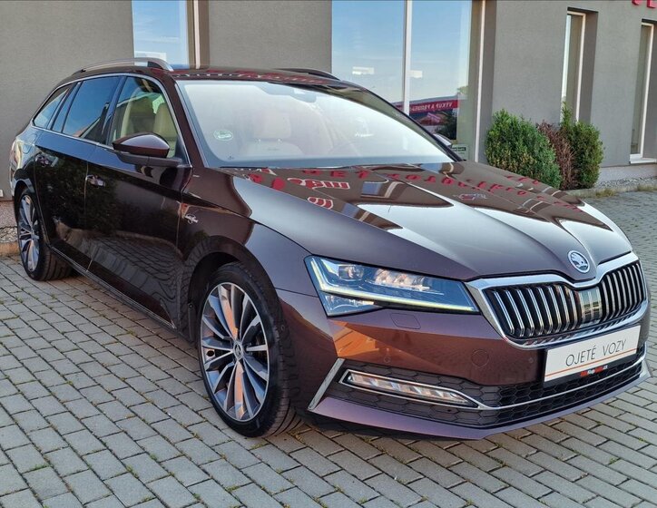 Škoda Superb 3