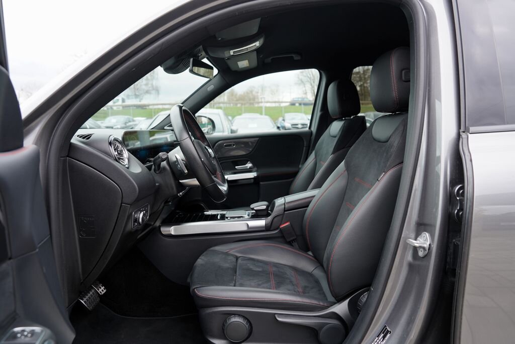 Mercedes-Benz GLB SUV / Terénní 2,0 l 110 kw