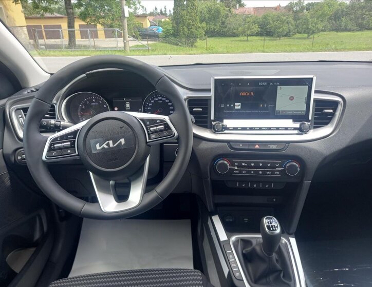 KIA Ceed 5