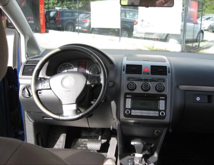 Volkswagen Touran 15