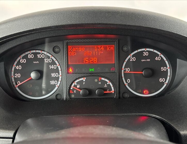 Peugeot Boxer Skříň 2,2 l 96 kw