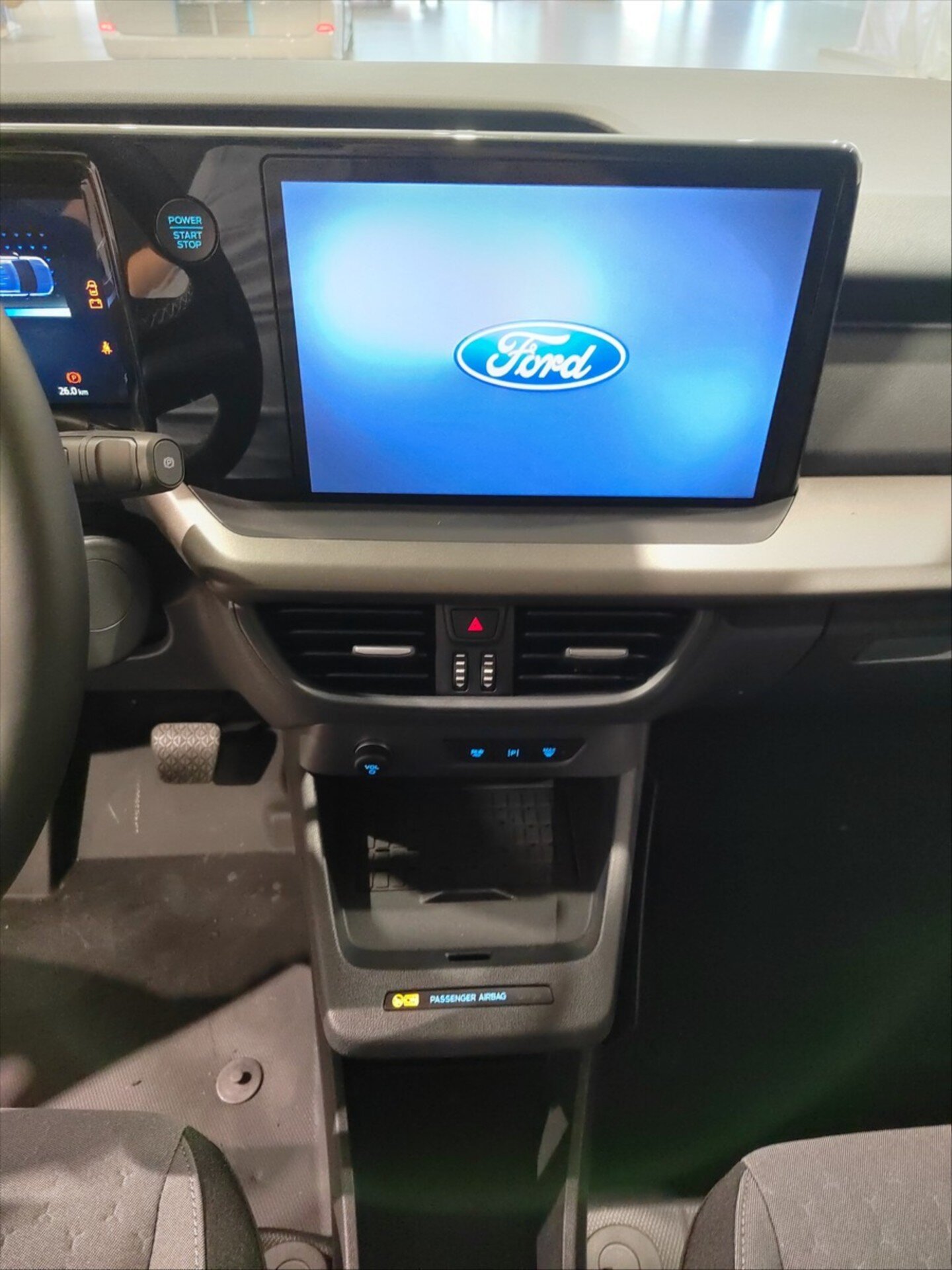 Ford Transit Courier Ostatní 0,0 100 kw