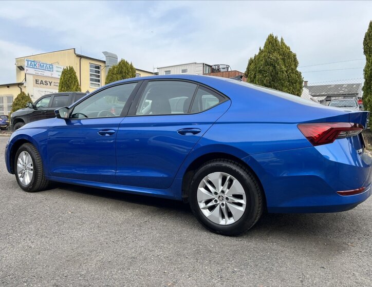 Škoda Octavia Sedan / Limuzína 1,5 l 110 kw