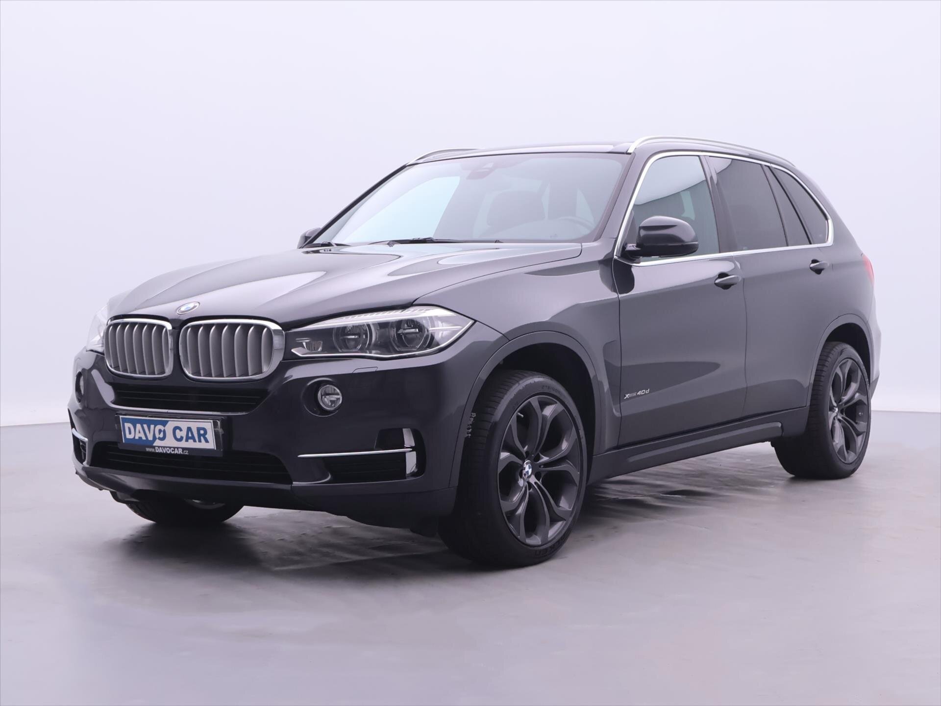 BMW X5 SUV / Terénní 3,0 l 230 kw
