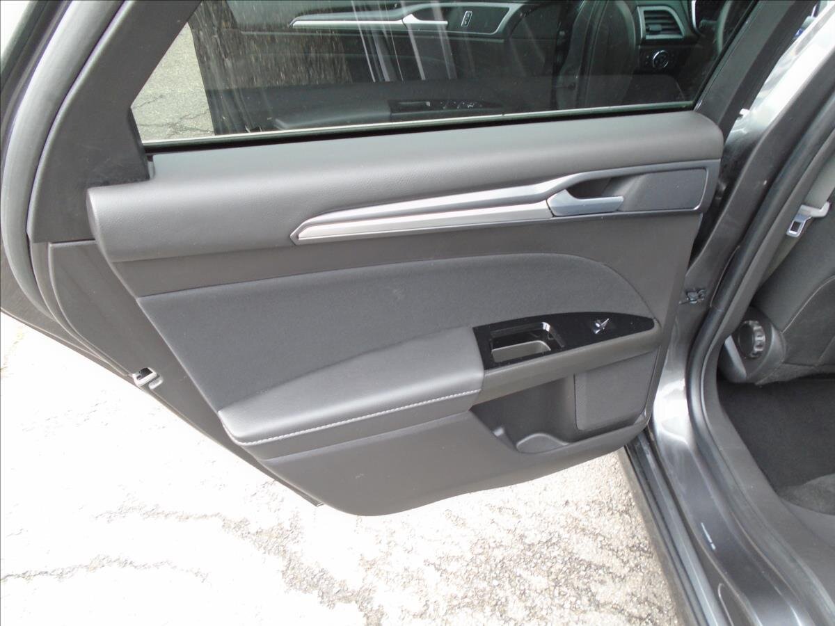 Ford Mondeo Kombi 2,0 l 110 kw