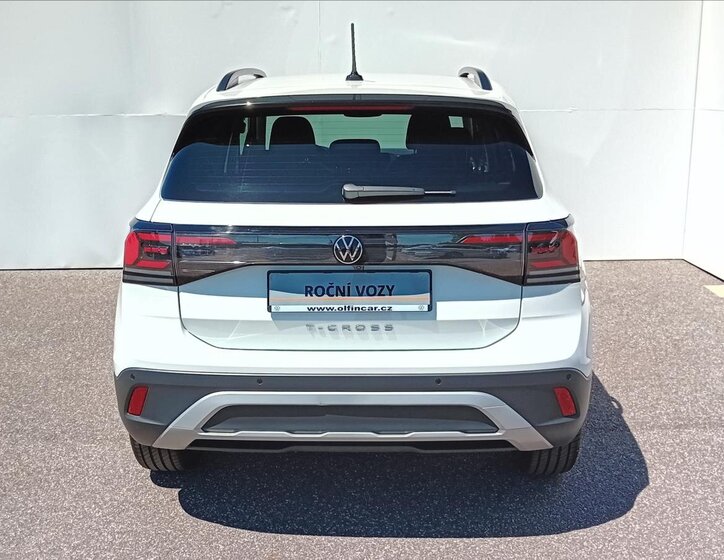 Volkswagen T-Cross 8