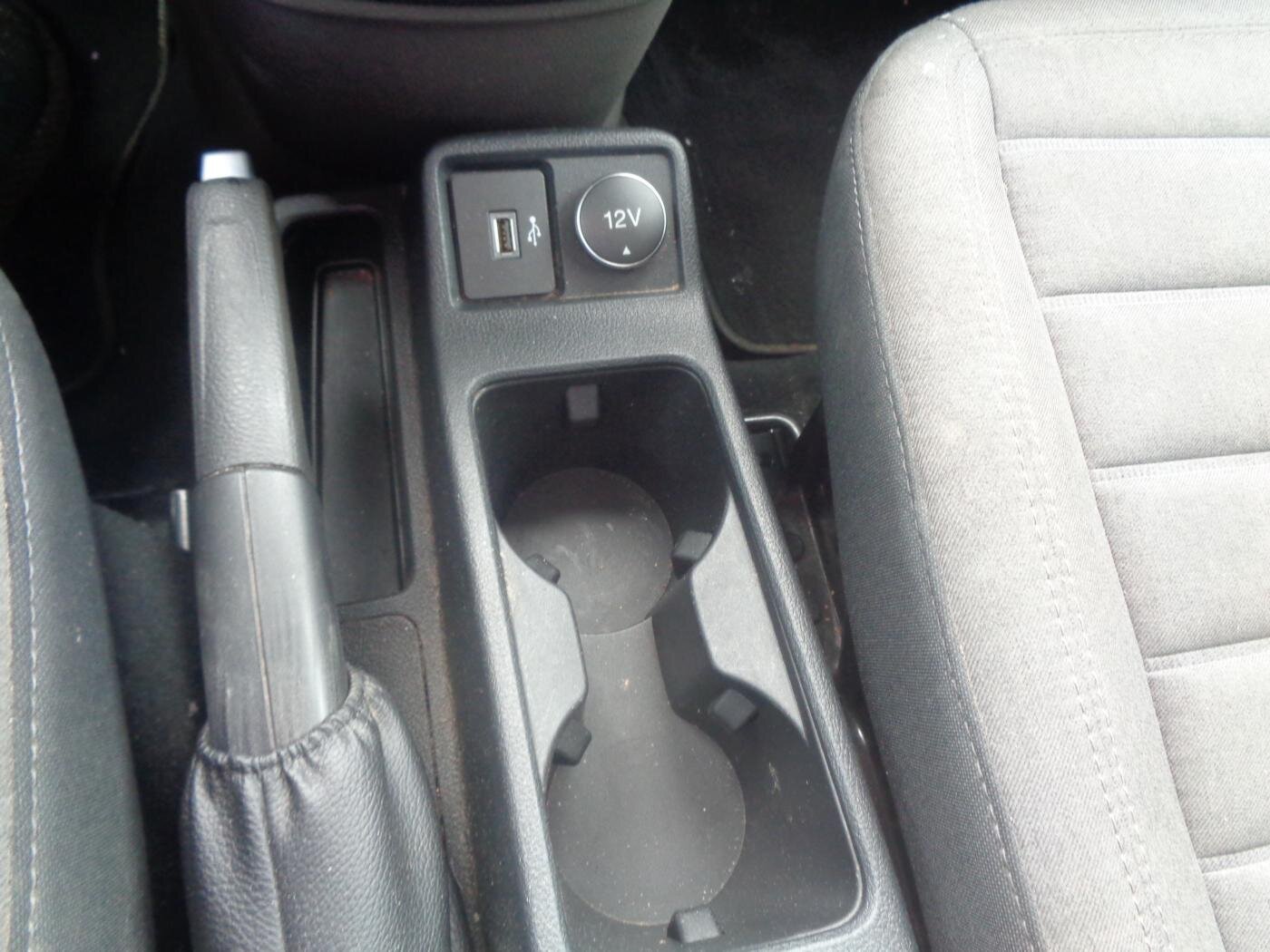 Ford Transit Connect Pick-up 1,5 l 88 kw