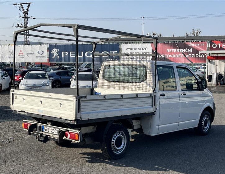 Volkswagen Transporter Valník 2,5 l 96 kw