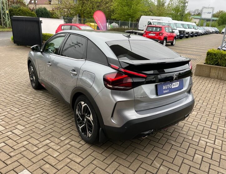 Citroën C4 SUV / Terénní 1,2 l 96 kw
