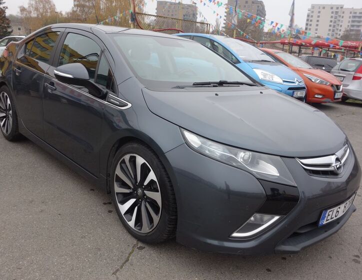 Opel Ampera 5