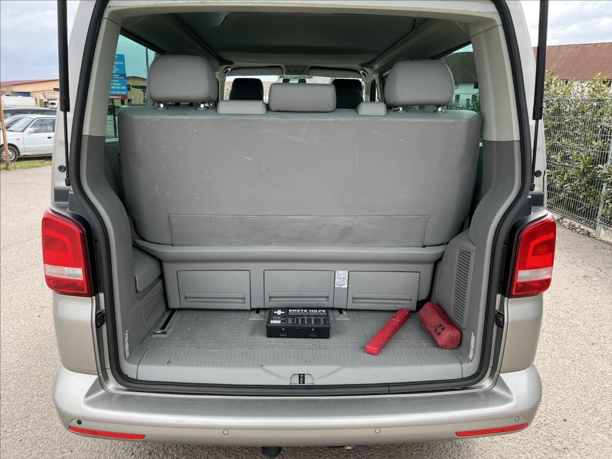 Volkswagen California VAN / Minibus 2,0 l 84 kw