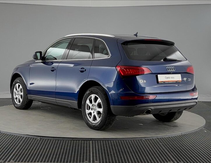 Audi Q5 SUV / Terénní 2,0 l 130 kw