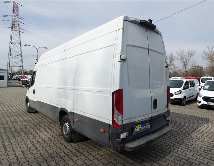 Iveco Daily Ostatní 2,3 l 100 kw
